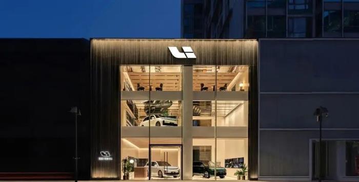 理想汽车旗舰级零售中心在北京上海开业